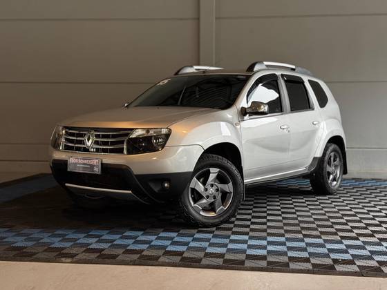 RENAULT DUSTER 2.0 DYNAMIQUE 4X4 16V FLEX 4P MANUAL RENAULT DUSTER 2.0 DYNAMIQUE 4X4 16V FLEX 4P MANUAL